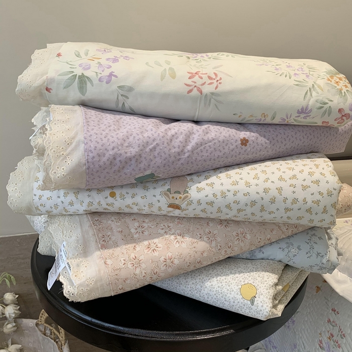 91家纺网 家纺一手货源 找家纺 奈萝家纺 2025春夏新款全棉纯棉蕾丝花边款夏被夏凉被空调被 组合图仅供展示