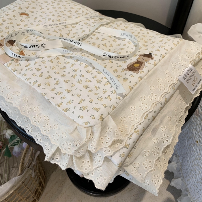 91家纺网 家纺一手货源 找家纺 奈萝家纺 2025春夏新款全棉纯棉蕾丝花边款夏被夏凉被空调被 西瓜兔