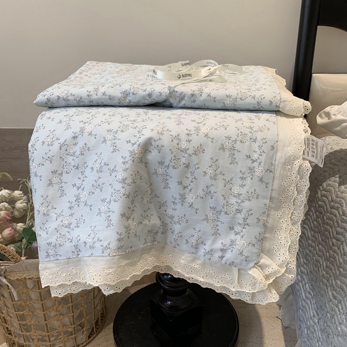 91家纺网 家纺一手货源 找家纺 奈萝家纺 2025春夏新款全棉纯棉蕾丝花边款夏被夏凉被空调被 夏蓝