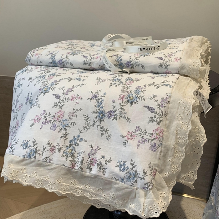 91家纺网 家纺一手货源 找家纺 奈萝家纺 2025春夏新款全棉纯棉蕾丝花边款夏被夏凉被空调被 夏梦