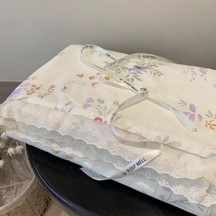 91家纺网 家纺一手货源 找家纺 奈萝家纺 2025春夏新款全棉纯棉蕾丝花边款夏被夏凉被空调被 夏之语
