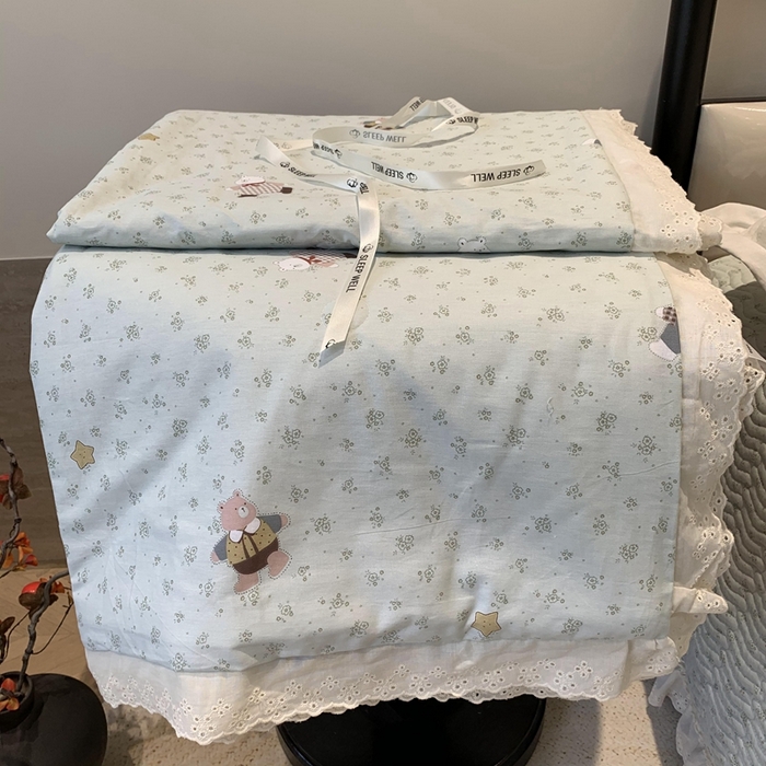 奈萝家纺 2025春夏新款全棉纯棉蕾丝花边款夏被夏凉被空调被 小花熊