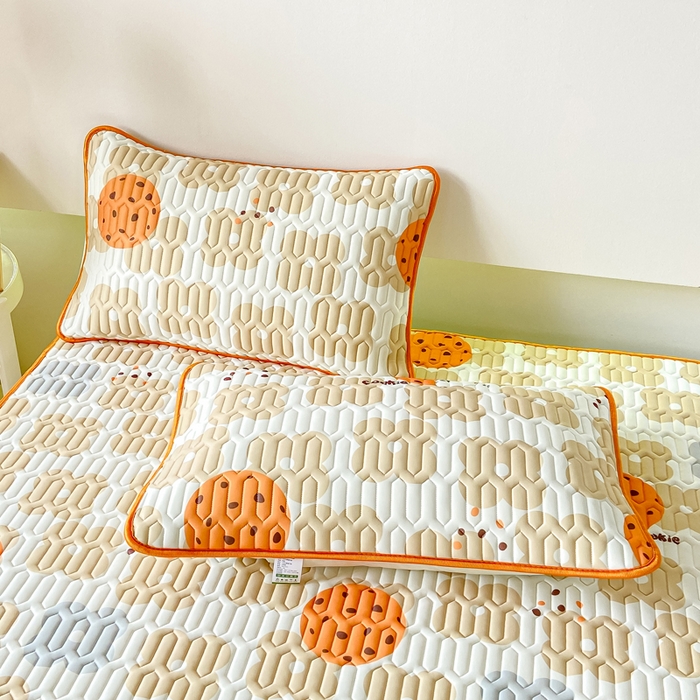 91家纺网 家纺一手货源 找家纺 （总）耐思家纺 2025新款A类0.5乳胶母婴级凉感丝印花乳胶凉席-单枕套