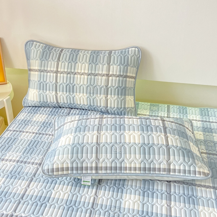 91家纺网 家纺一手货源 找家纺 （总）耐思家纺 2025新款A类0.5乳胶母婴级凉感丝印花乳胶凉席-单枕套