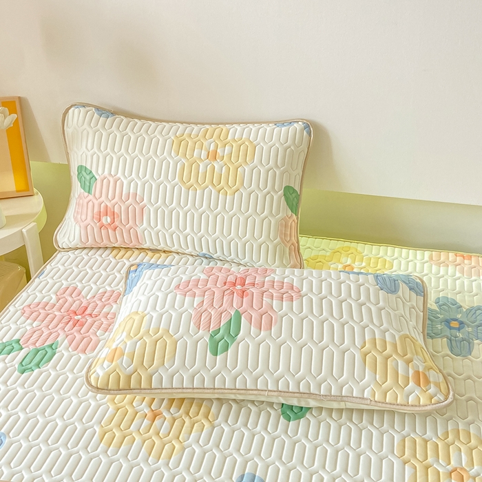 91家纺网 家纺一手货源 找家纺 （总）耐思家纺 2025新款A类0.5乳胶母婴级凉感丝印花乳胶凉席-单枕套