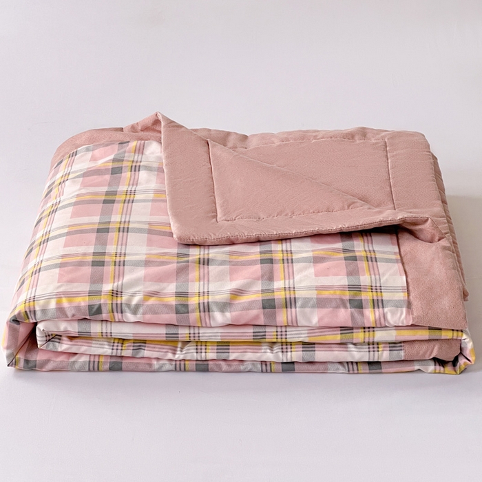 91家纺网 家纺一手货源 找家纺 维娜斯2025新款无印风水洗棉夏被 诺西-粉