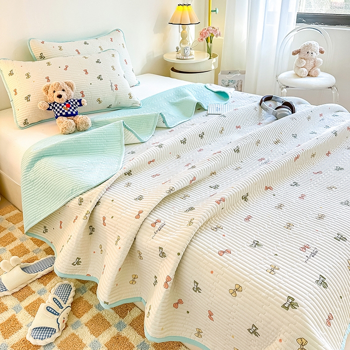 91家纺网 家纺一手货源 找家纺 恒尚居 2025新款双层纱小云棉多功能床盖-自由空间 蝴蝶结--浅米梦境