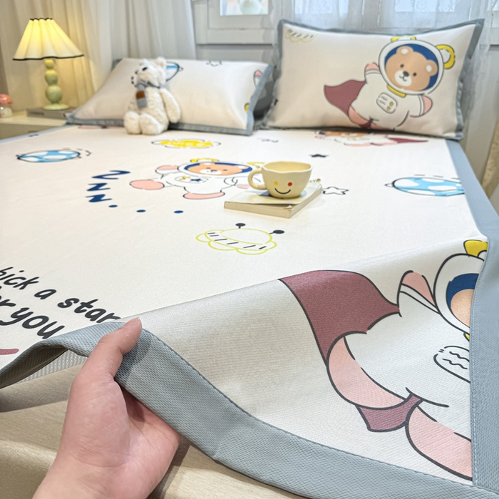 91家纺网 家纺一手货源 找家纺 （总）耐思家纺 2025春夏新款A类碳光冰丝席凉感印花三明治凉席