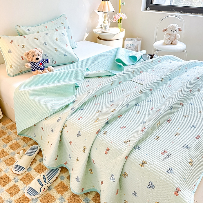 91家纺网 家纺一手货源 找家纺 橘夏家纺 2025新款双层纱小云棉多功能床盖-自由空间 蝴蝶结--浅绿梦境