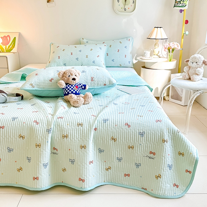 91家纺网 家纺一手货源 找家纺 橘夏家纺 2025新款双层纱小云棉多功能床盖-自由空间 蝴蝶结--浅绿梦境