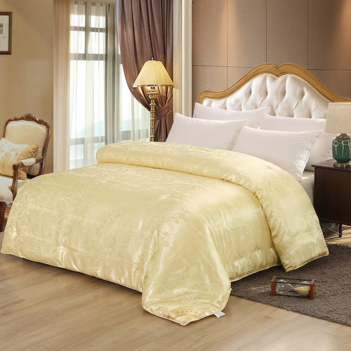 91家纺网 家纺一手货源 找家纺 妙赞家纺 2025新款亲肤舒适简约被子被芯系列 黄色