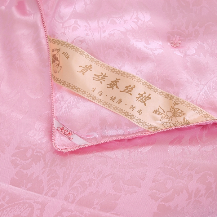 91家纺网 家纺一手货源 找家纺 妙赞家纺 2025新款亲肤舒适简约被子被芯系列 粉色