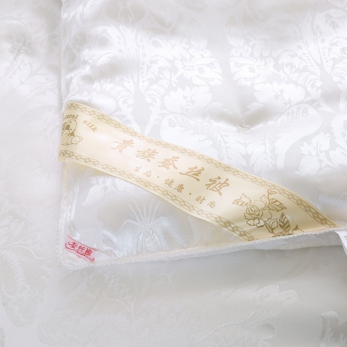 91家纺网 家纺一手货源 找家纺 妙赞家纺 2025新款亲肤舒适简约被子被芯系列 白色