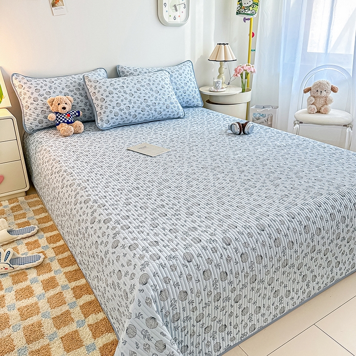 91家纺网 家纺一手货源 找家纺 橘夏家纺2025新款双层纱小云棉多功能床盖-亲密无间 贝壳秘境--蓝贝
