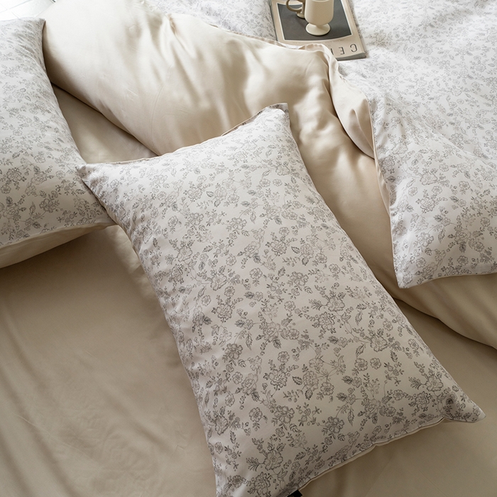 91家纺网 家纺一手货源 找家纺 禾时 2025新款60S兰精天丝数码印花四件套进口莱赛尔床品四件套-花未央 花未央-白