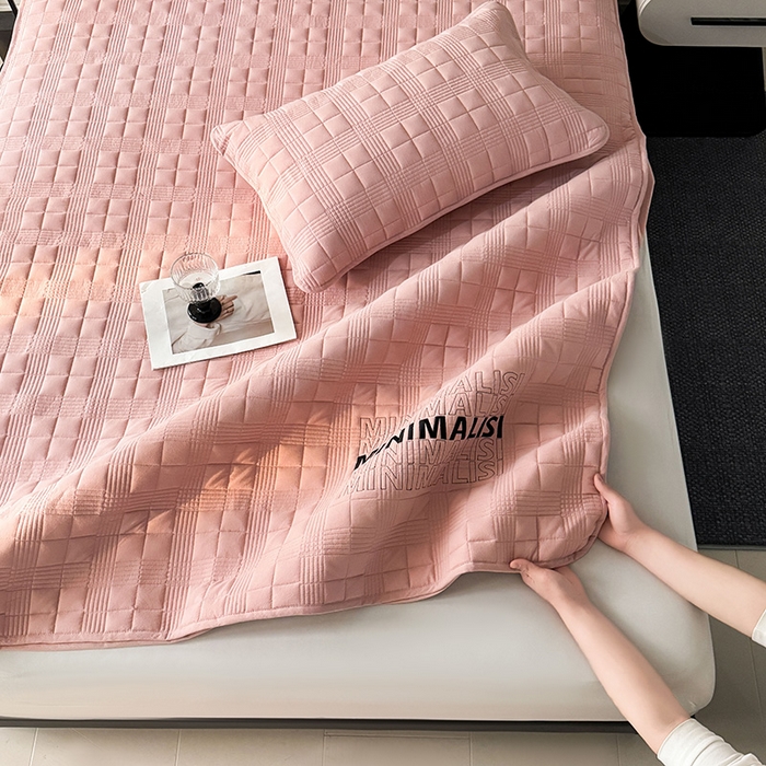 91家纺网 家纺一手货源 找家纺 3C 2025新款全棉水洗棉刺绣夹棉床笠 漫生活 豆沙粉