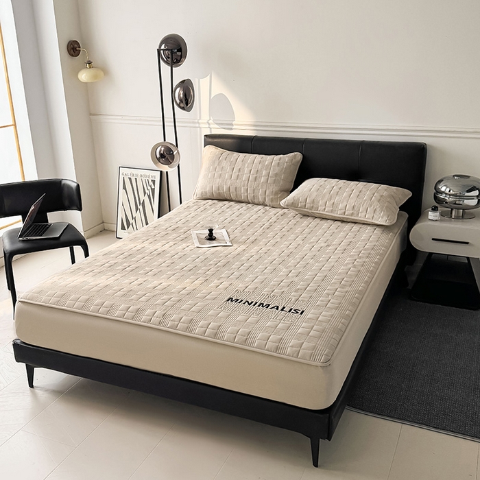 91家纺网 家纺一手货源 找家纺 3C 2025新款全棉水洗棉刺绣夹棉床笠 漫生活 卡其