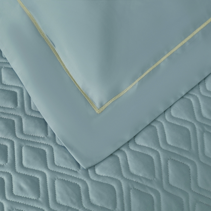 91家纺网 家纺一手货源 找家纺 OL家纺 2025新款100支天丝棉居家轻奢床盖夹棉防滑四件套 云雾蓝