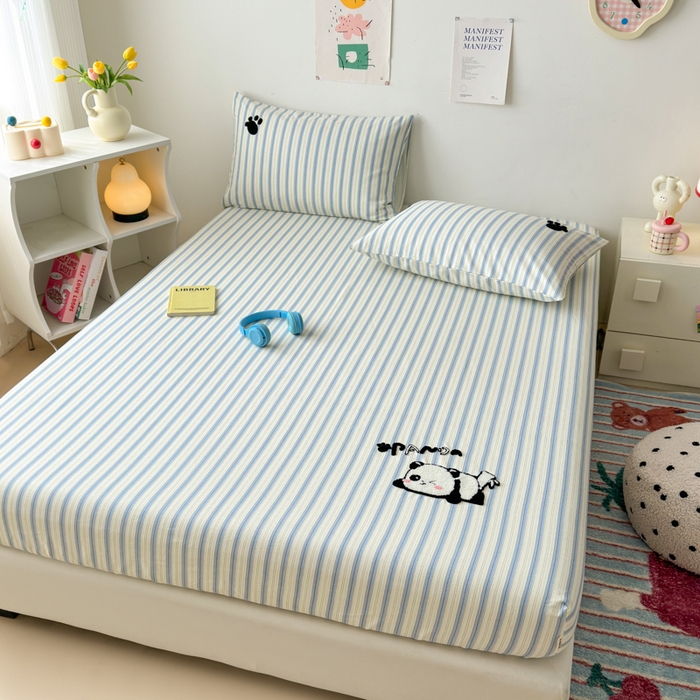 91家纺网 家纺一手货源 找家纺 如意朵 2025全棉老粗布刺绣床笠系列 小熊喵