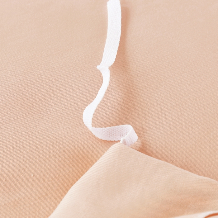 91家纺网 家纺一手货源 找家纺 OL家纺 2025新款100支天丝棉居家轻奢床盖夹棉防滑四件套 桃夭粉