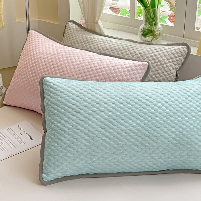 91家纺网 家纺一手货源 找家纺 卓昌枕芯 2025新款夏天冰豆豆冰丝枕套新款家用一对装枕芯套学生宿舍单只整头套 蓝色