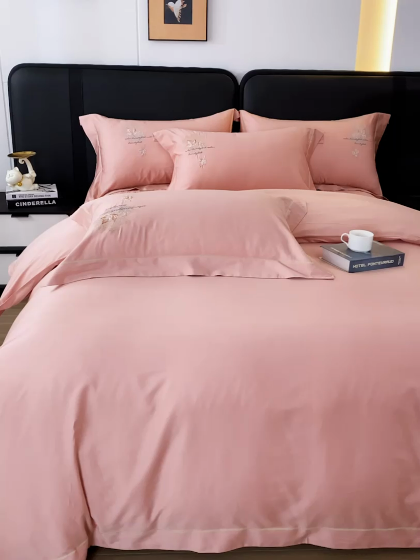 91家纺网 家纺一手货源 找家纺 OL家纺 2025新款100支天丝棉居家轻奢床盖夹棉防滑四件套 芙蓉玉