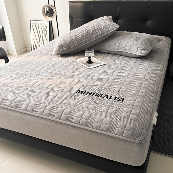 91家纺网 家纺一手货源 找家纺 3C 2025新款全棉水洗棉刺绣夹棉床笠 漫生活 简意灰 