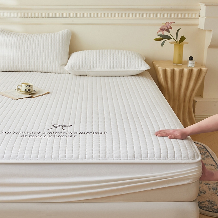 91家纺网 家纺一手货源 找家纺 3C 2025新款全棉水洗棉夹棉 床笠-蝴蝶结 蝴蝶结 雪白