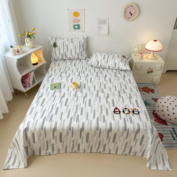 91家纺网 家纺一手货源 找家纺 如意朵 2025全棉老粗布刺绣床单系列 小企鹅