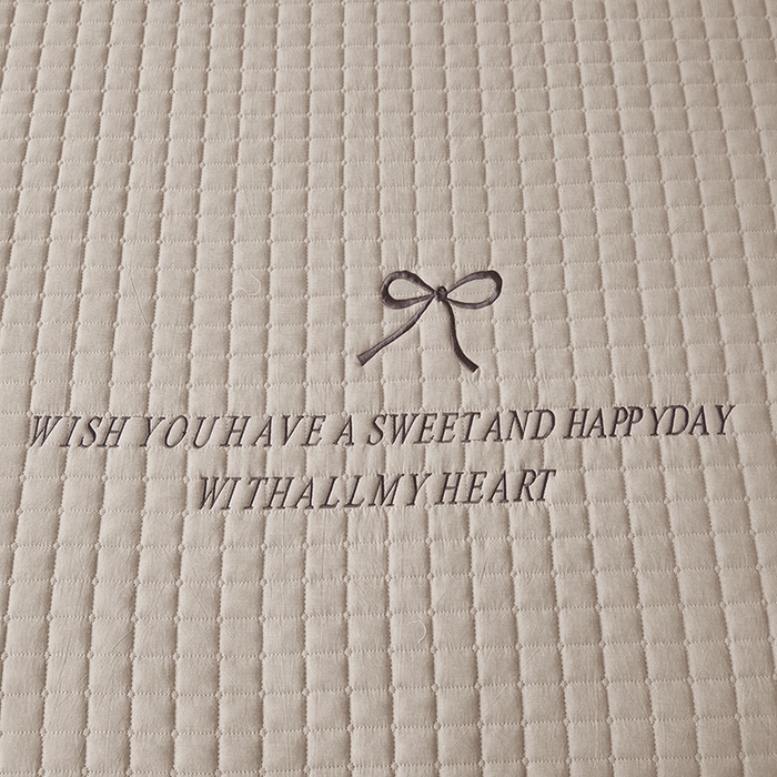 91家纺网 家纺一手货源 找家纺 3C 2025新款全棉水洗棉夹棉 床笠-蝴蝶结 蝴蝶结 卡其