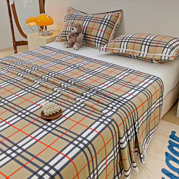 91家纺网 家纺一手货源 找家纺 宜家坊 2025新款春夏原棉鱼骨棉老粗布花边印花床单软凉席三件套 英伦时尚