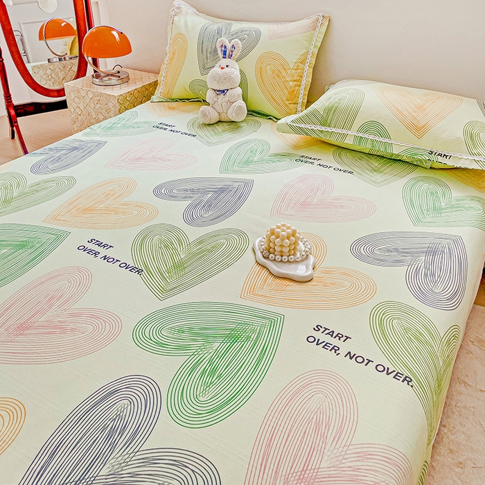 91家纺网 家纺一手货源 找家纺 宜家坊 2025新款春夏原棉鱼骨棉老粗布花边印花床单软凉席三件套 心动-绿