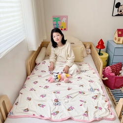 91家纺网 家纺一手货源 找家纺 （总）星期八 2025新款婴儿裸睡级冰丝毯迪斯尼凉感毯,黛丝,米奇,小熊维尼,总动员
