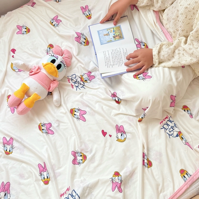 91家纺网 家纺一手货源 找家纺 （总）星期八 2025新款婴儿裸睡级冰丝毯迪斯尼凉感毯