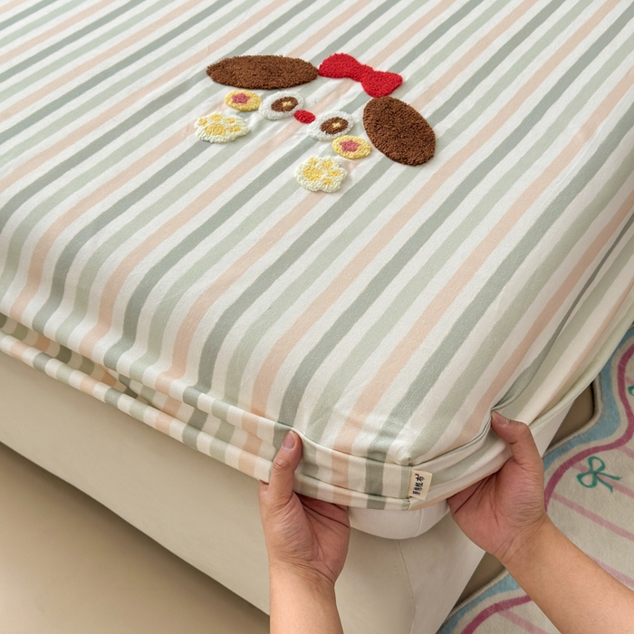 91家纺网 家纺一手货源 找家纺 如意朵 2025全棉老粗布刺绣床笠系列 小萌宝