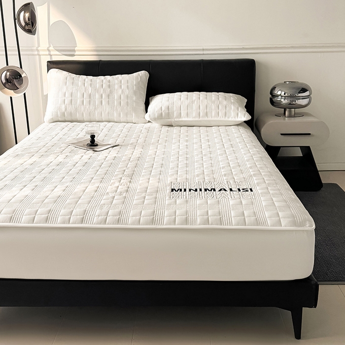 91家纺网 家纺一手货源 找家纺 3C 2025新款全棉水洗棉刺绣夹棉床笠 漫生活 云朵白