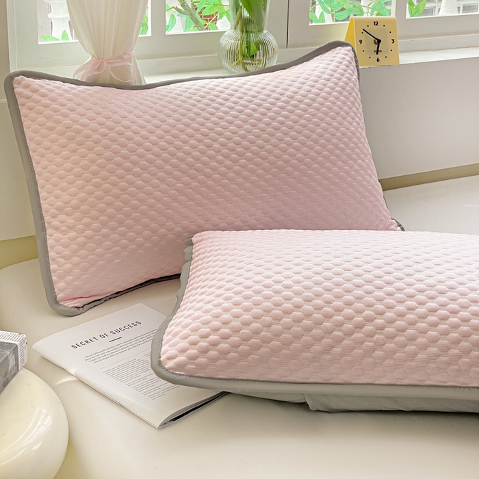 91家纺网 家纺一手货源 找家纺 卓昌枕芯 2025新款夏天冰豆豆冰丝枕套新款家用一对装枕芯套学生宿舍单只整头套 粉色