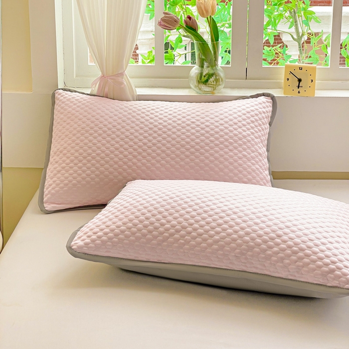 91家纺网 家纺一手货源 找家纺 （总）卓昌枕芯 2025新款夏天冰豆豆冰丝枕套新款家用一对装枕芯套学生宿舍单只整头套