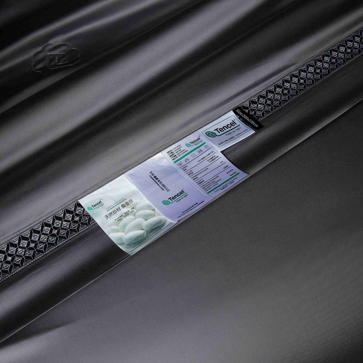 91家纺网 家纺一手货源 找家纺 米多多 2025新款天丝蚕丝夏被【含30%蚕丝】 绅士灰