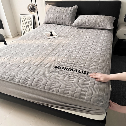 91家纺网 家纺一手货源 找家纺 3C 2025新款全棉水洗棉刺绣夹棉床笠 漫生活 简意灰 