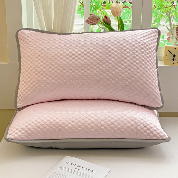 91家纺网 家纺一手货源 找家纺 卓昌枕芯 2025新款夏天冰豆豆冰丝枕套新款家用一对装枕芯套学生宿舍单只整头套 粉色