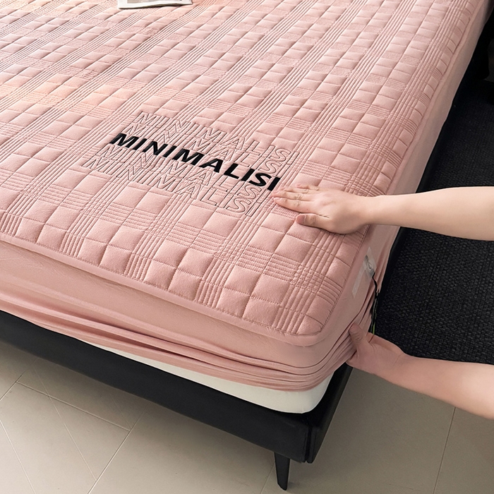 91家纺网 家纺一手货源 找家纺 3C 2025新款全棉水洗棉刺绣夹棉床笠 漫生活 豆沙粉