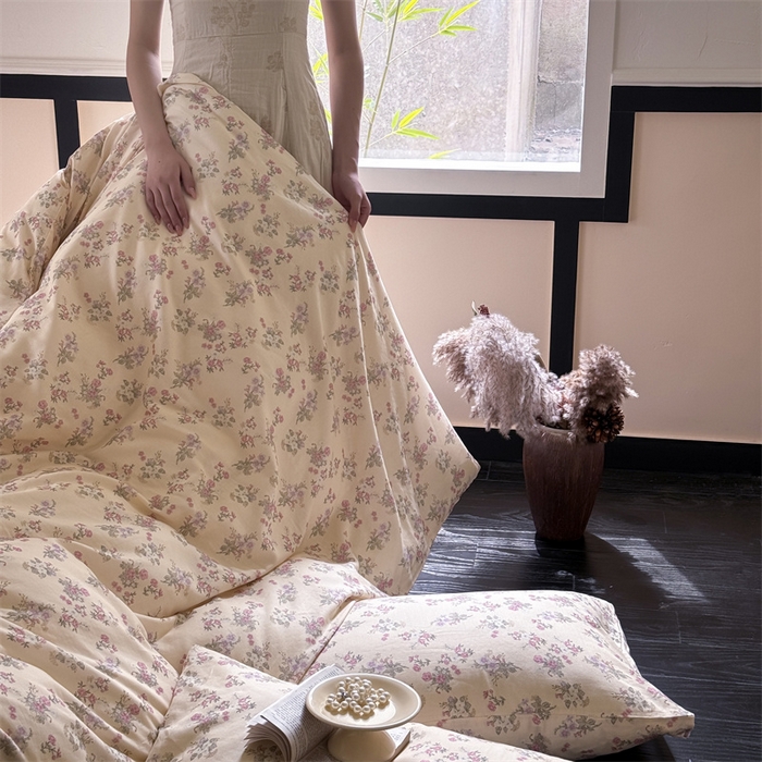 91家纺网 家纺一手货源 找家纺 窝米 2025春季新品全棉双层纱油画风花卉四件套系列（梦境花园、花研巧语） 花研巧语