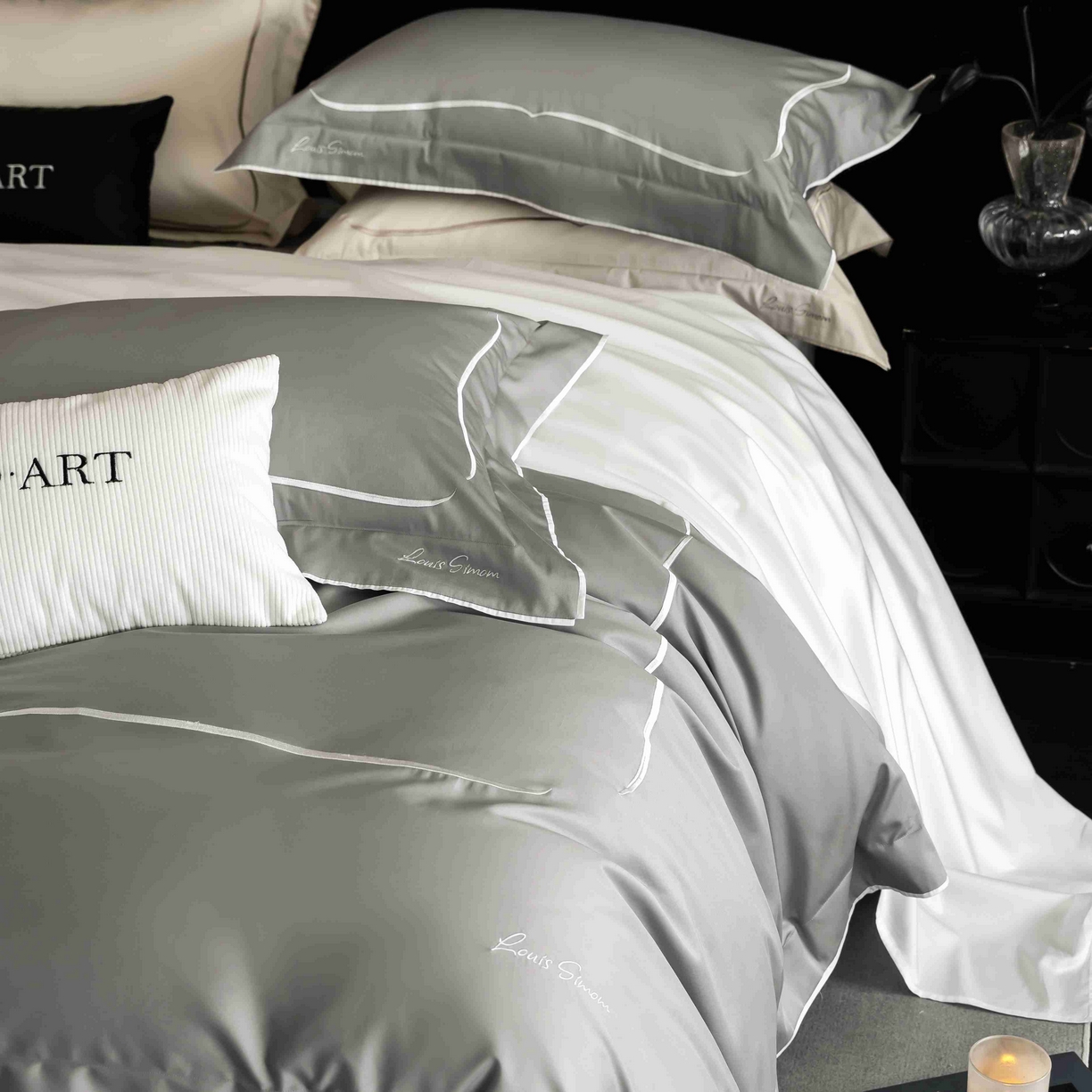 91家纺网 家纺一手货源 找家纺 涞澳家纺 2025新款80S全棉贡缎小蛮腰四件套-浅依 浅依-烟灰