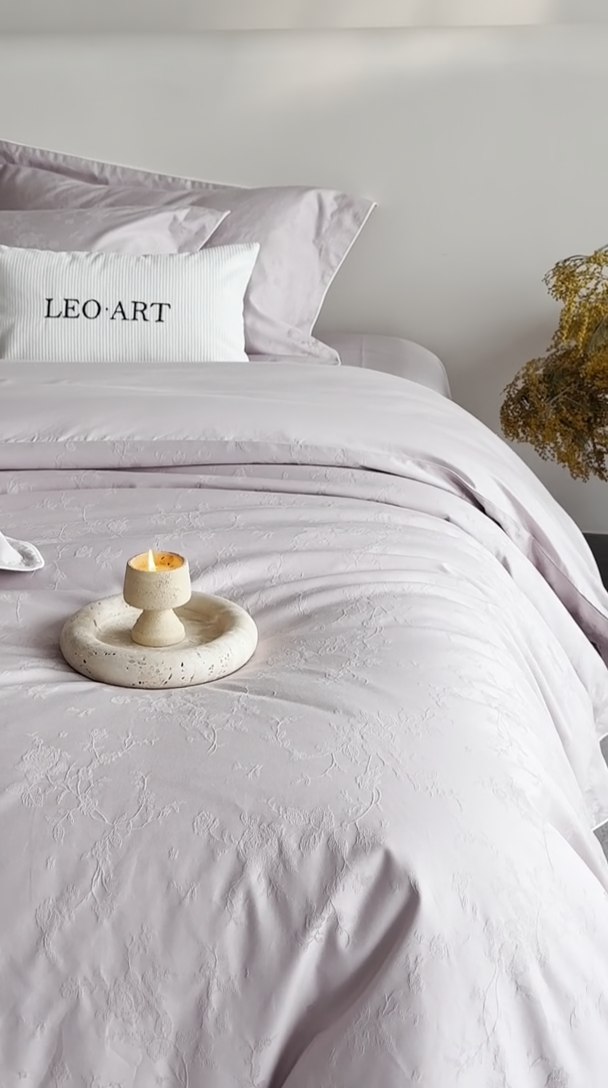 91家纺网 家纺一手货源 找家纺 涞澳家纺 2025新款全棉提花四件套 美玲-风信紫