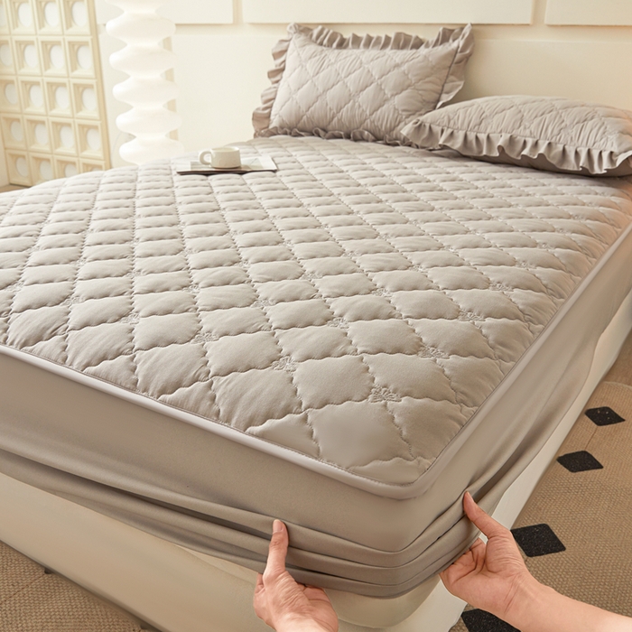 91家纺网 家纺一手货源 找家纺 （总）怡源梦 2025新款蝶恋系列亲肤棉夹棉床笠