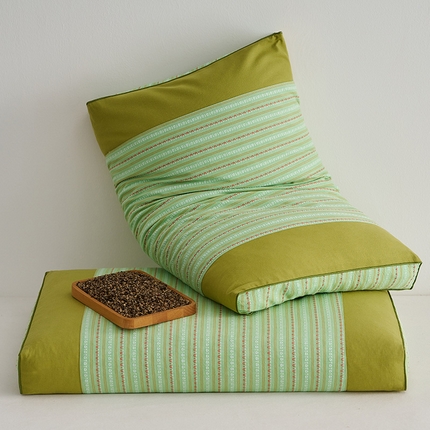 91家纺网 家纺一手货源 找家纺 （总）乐可 2025新款3D条纹方枕枕头枕芯