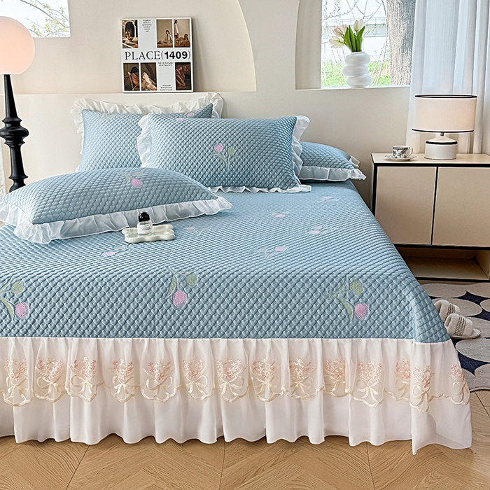 91家纺网 家纺一手货源 找家纺 提花大世界 2025新款A类PE乙纶冰丝凉感三色织550克冰豆豆凉席床裙软凉席 郁金香—PE蓝