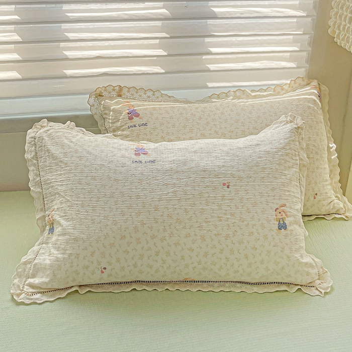 金梦拉家纺 2025新款提花纱布皱皱纱枕套（全棉镂空花边款） 林间兔