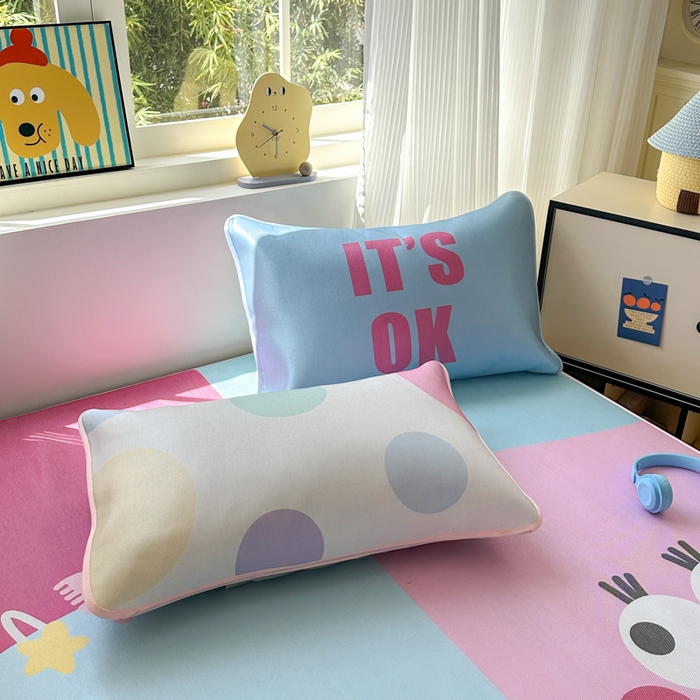 91家纺网 家纺一手货源 找家纺 一霖家纺 2025新款大版300D冰藤席席子凉席三件套 搞怪笑脸